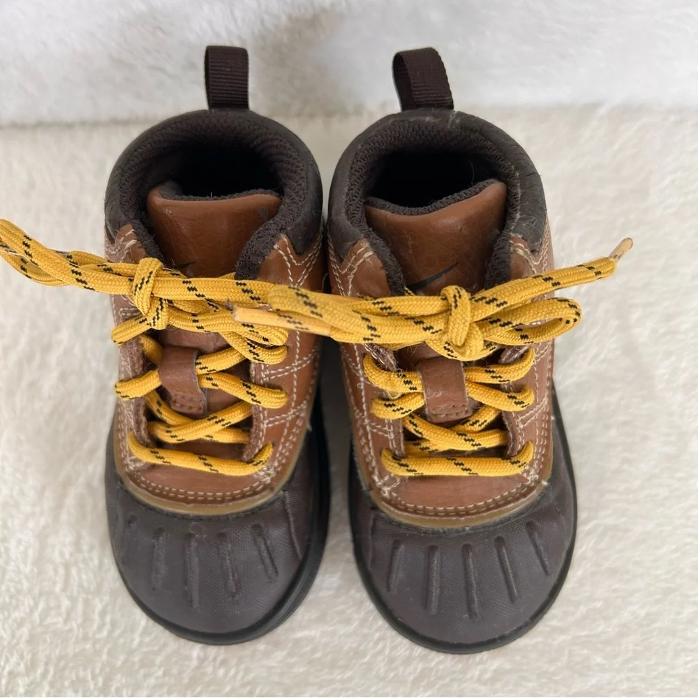Nike Woodside 2 High ACG Baby Boy Boots Size 6C Brown High Top Leather